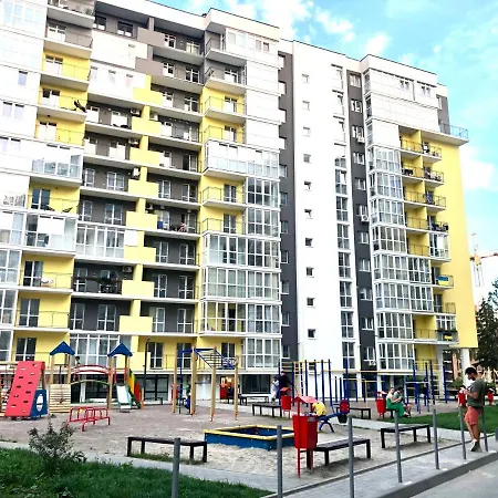 Osapart Nice Apartment In A Complex Great Britain Lviv Dış mekan fotoğraf